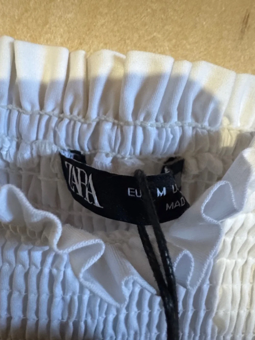 Zara White Smocked Puff Sleeves Cropped 100% Cotton Top Size M